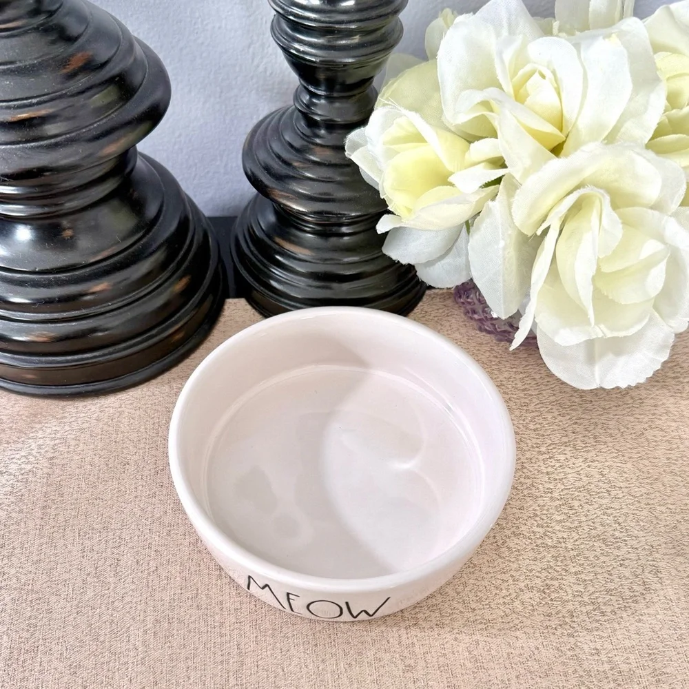 🆕Rae Dunn MEOW Ceramic Pet Bowl